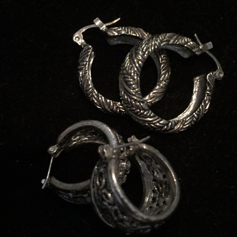 Silver hoops 2 pairs !!